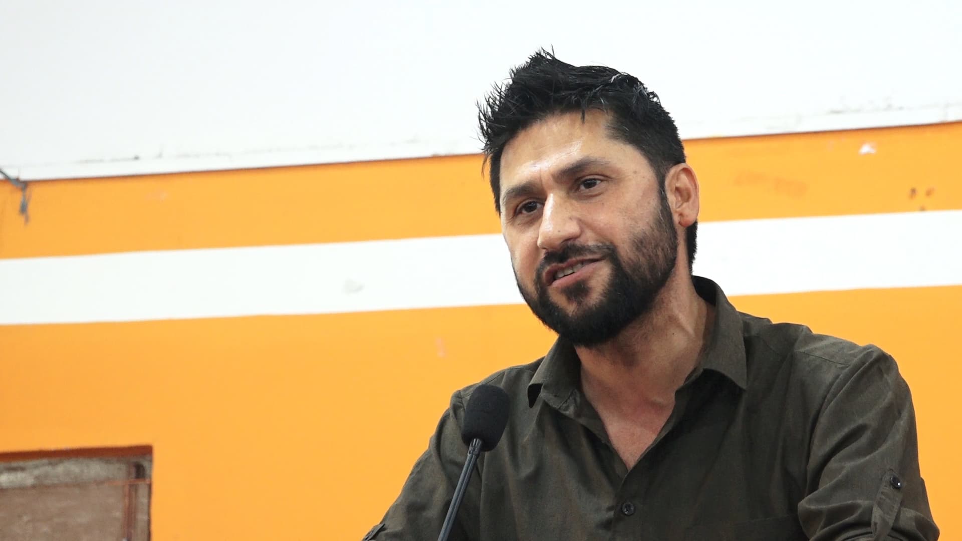 खुट्टाको चोटले थलिएका रवि लामिछाने, चितवन जान तयारीमा तर चिकित्सकको सुझाबमा रोक