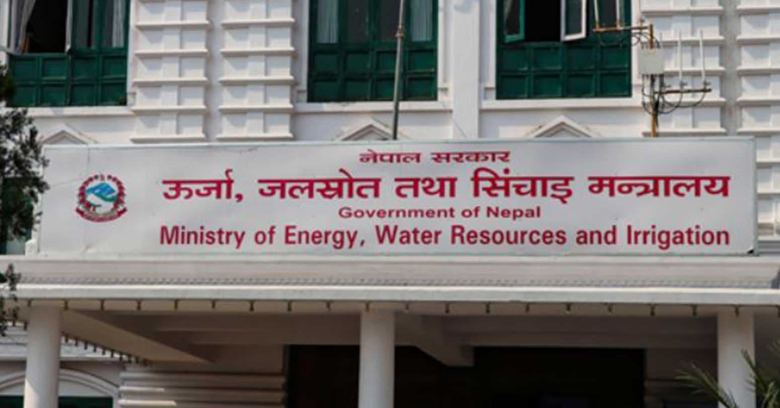 ऊर्जा मन्त्रालयमा आजदेखि प्लास्टिक पूर्ण प्रतिबन्ध: वातावरणमैत्री अभियानतर्फ ठोस कदम
