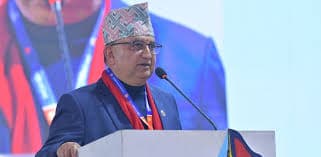 एमालेलाई जोगाउन ‘गति अनुसार मति’ चाहिन्छ : ईश्वर पोखरेलको चेतावनी”